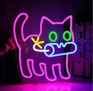 ניאון וייב חתול עם פצצה